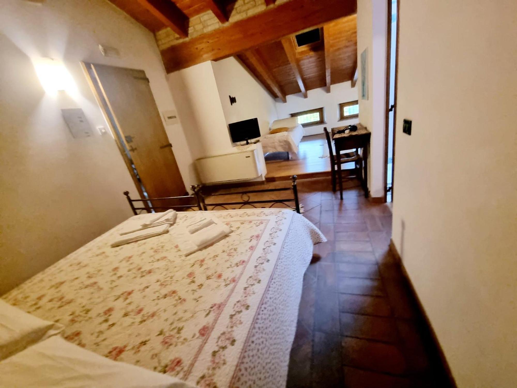 La Garzaga Turismo Rurale Ceresara Екстер'єр фото