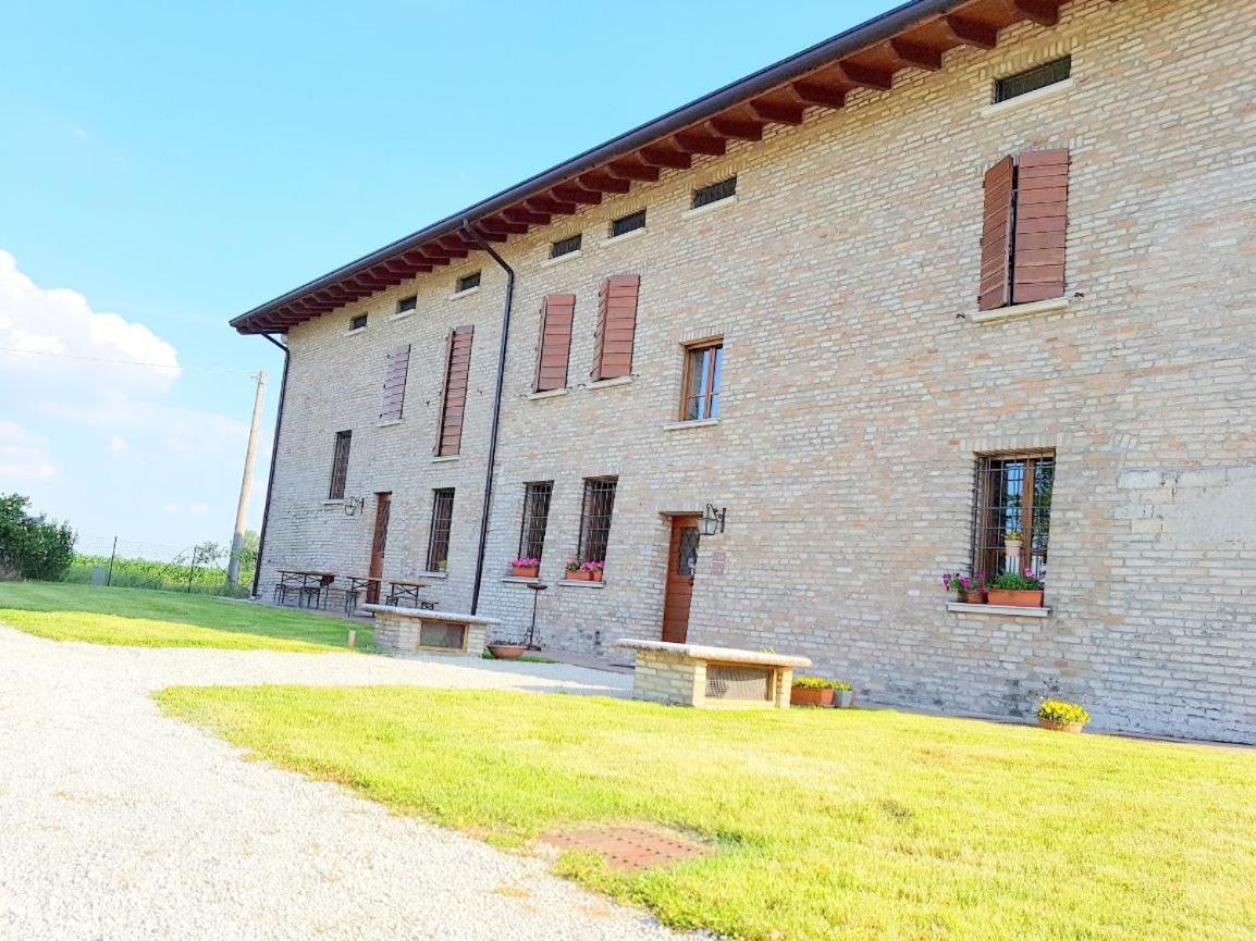 La Garzaga Turismo Rurale Ceresara Екстер'єр фото